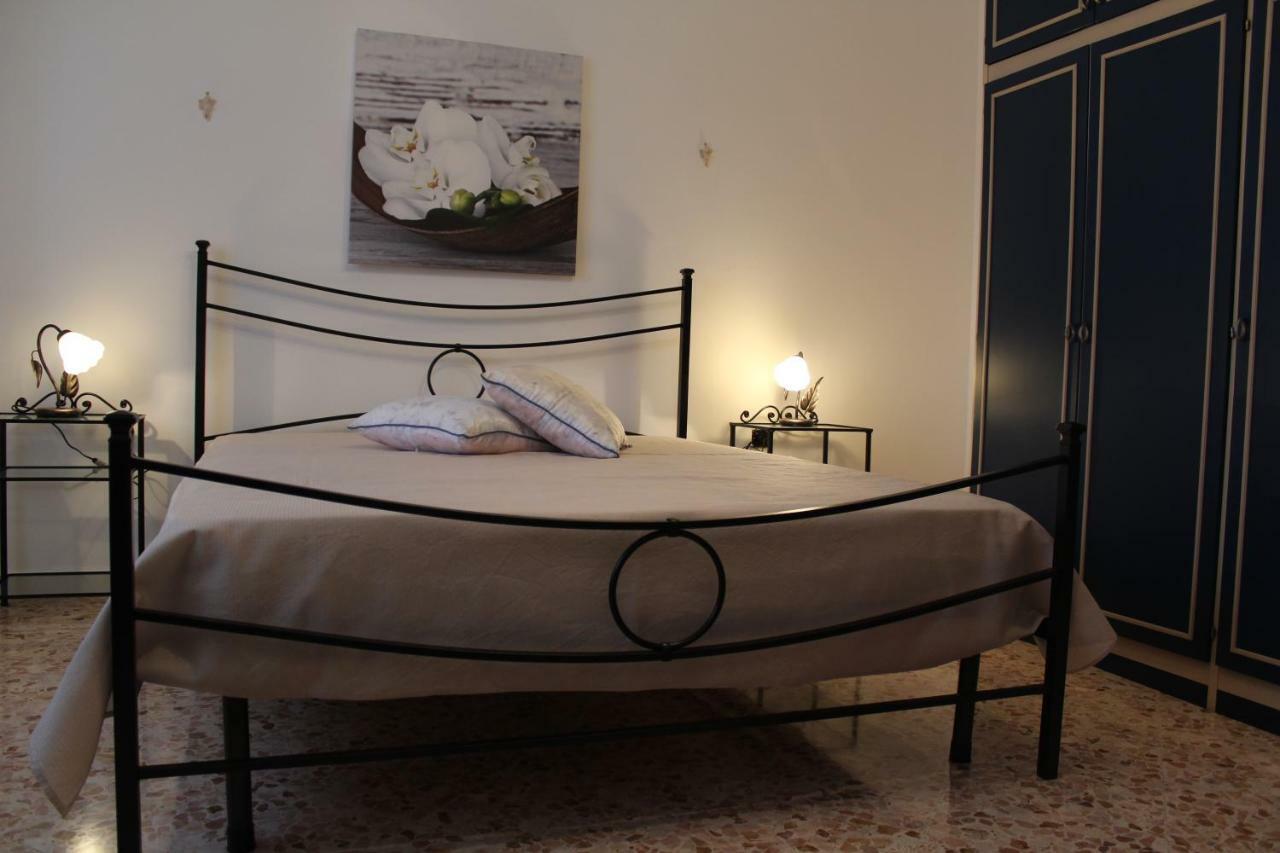 Вилла Antico Borgo Monacizzo Экстерьер фото